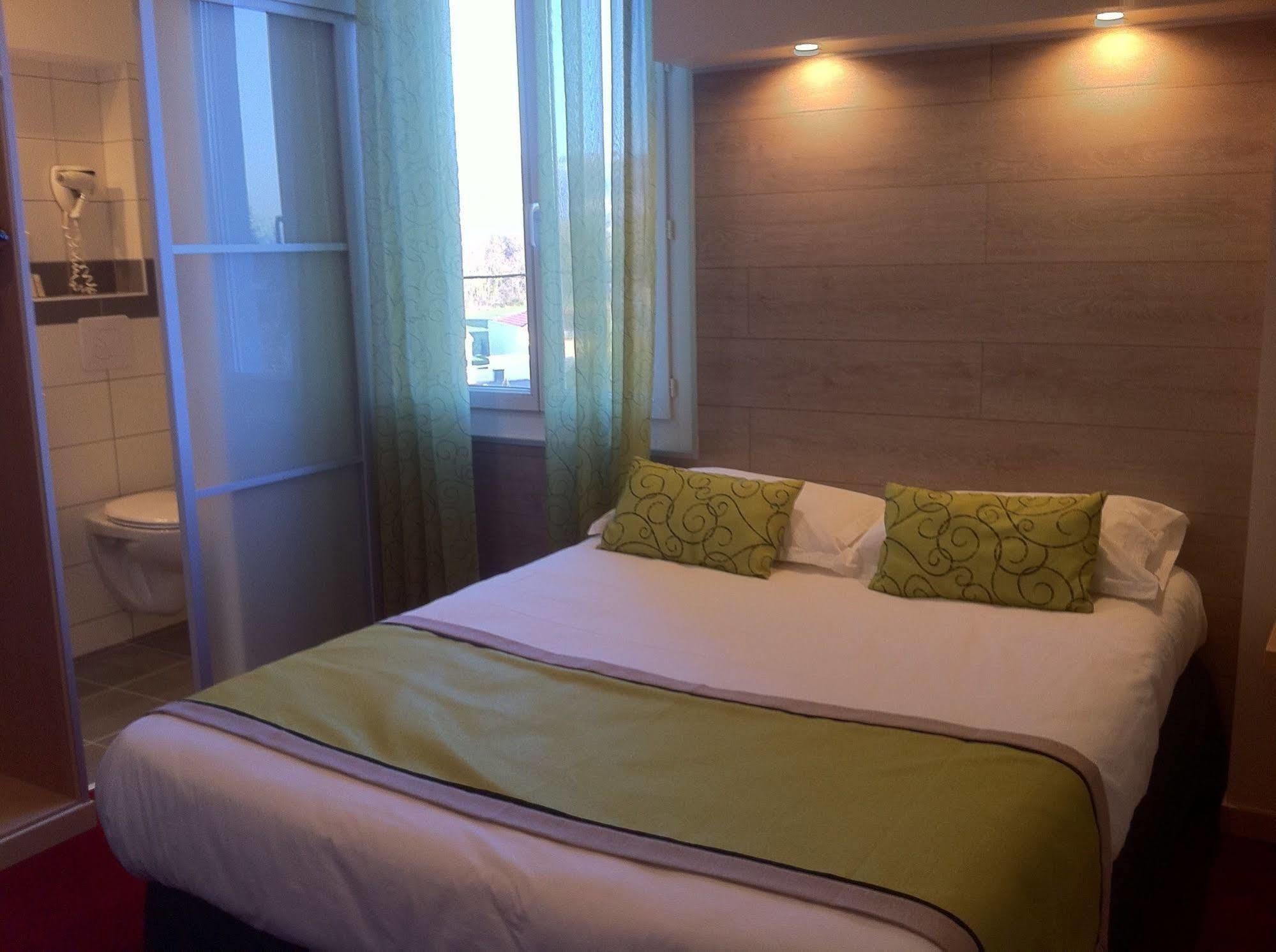 Eliotel Peschadoires Bagian luar foto